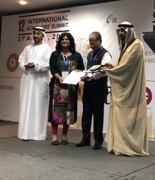 Dr. Anina Abraham - Top Retina Surgeon